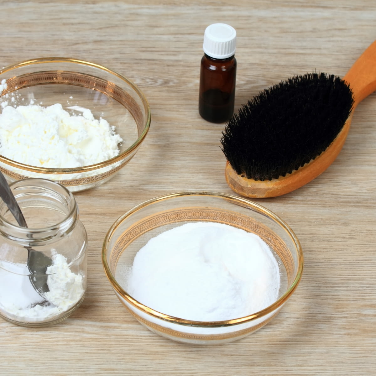 domowy suchy szampon mąka ziemniaczana