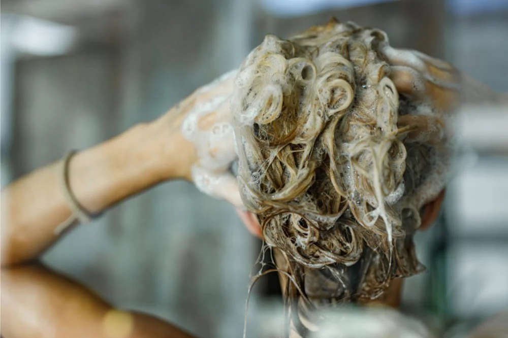 codzienne mycie włosów jaki szampon