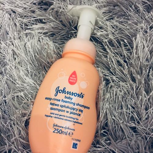 johnson&johnson baby szampon dla dzieci w piance 250ml